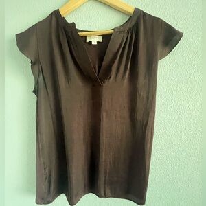 LOFT Outlet short sleeve V-neck blouse,